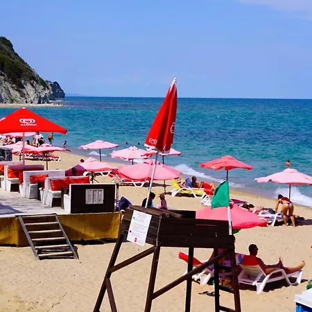 клиф на плажа - Byala Cliff First Line * Byala (Varna)