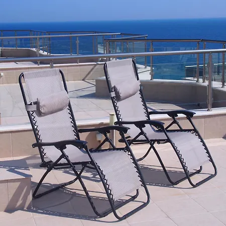 клиф на плажа - Byala Cliff First Line Apartment