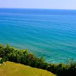 клиф на плажа - Byala Cliff First Line * Byala (Varna)