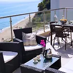 Apartament клиф на плажа - Byala Cliff First Line Bjała