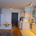клиф на плажа - Byala Cliff First Line Apartament Bjała