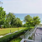 Apartament клиф на плажа - Byala Cliff First Line Bjała