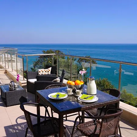 клиф на плажа - Byala Cliff First Line Appartement *