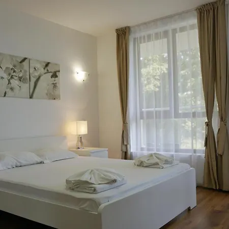 клиф на плажа - Byala Cliff First Line Apartment *