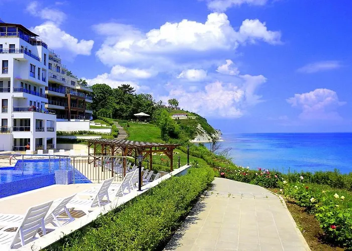 клиф на плажа - Byala Cliff First Line Apartment *